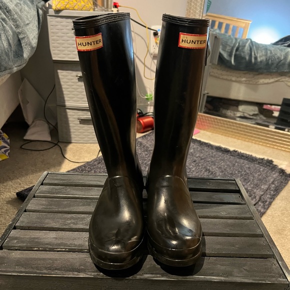 Black hunter boots. Size US 5B/6G - Picture 3 of 4